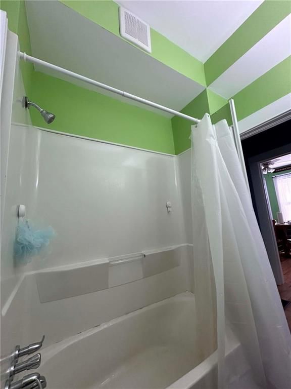 2922 Sacramento Street — photo 23
