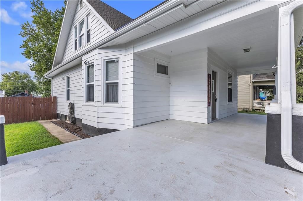2922 Sacramento Street — photo 35