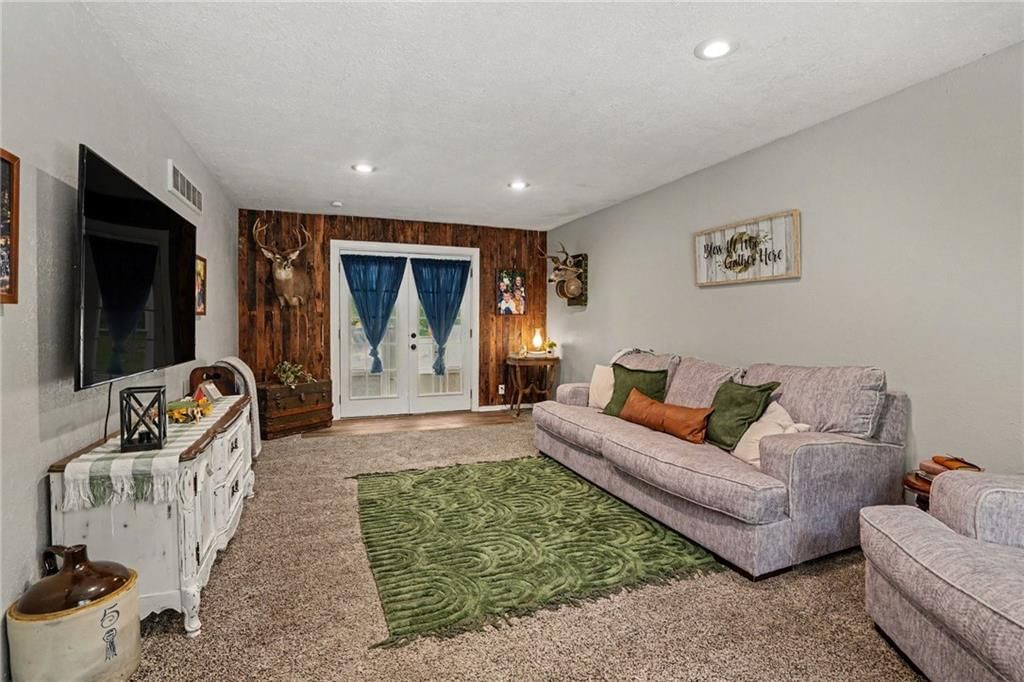 14017 Henson Road — photo 4