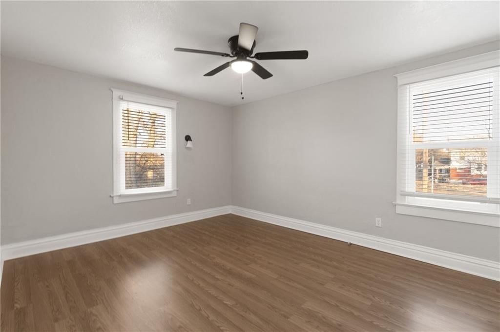2961 Lockridge Avenue — photo 21