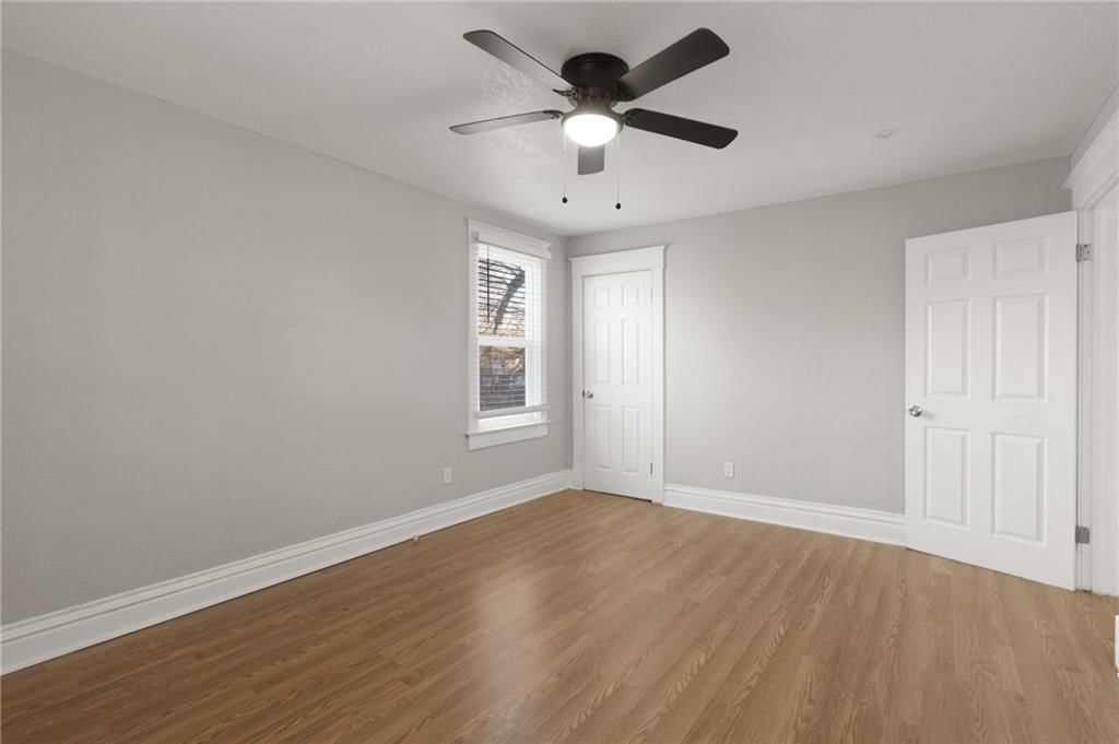2961 Lockridge Avenue — photo 22