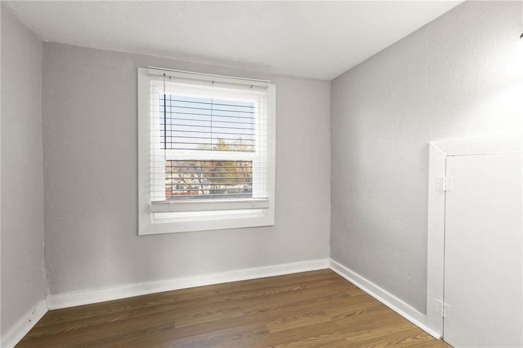 2961 Lockridge Avenue — photo 31