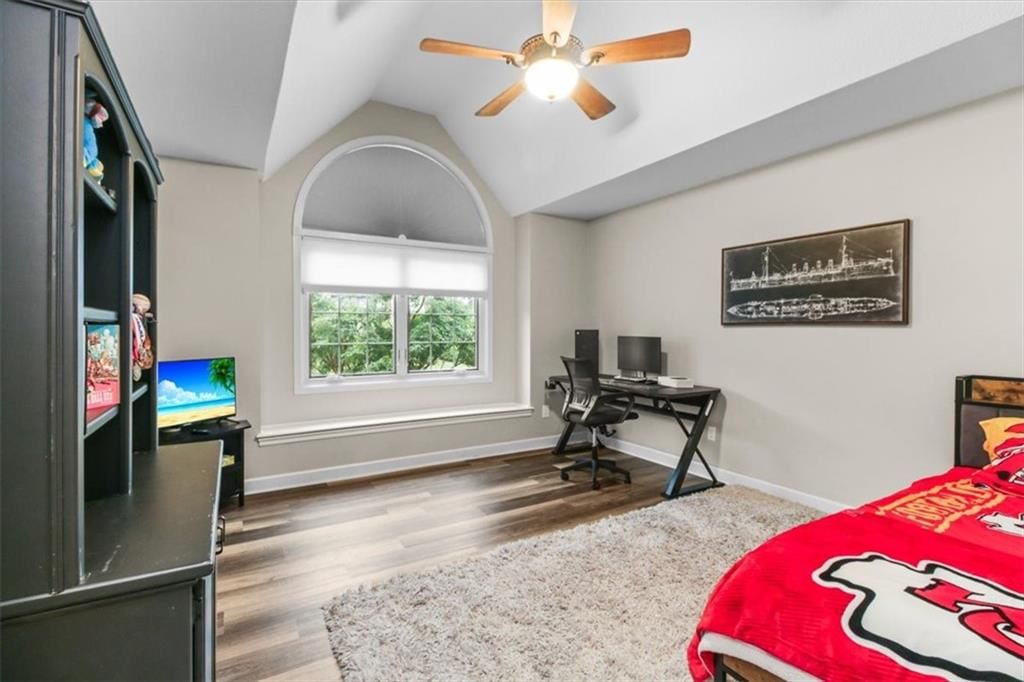 2523 SW Still Meadows Terrace — photo 32