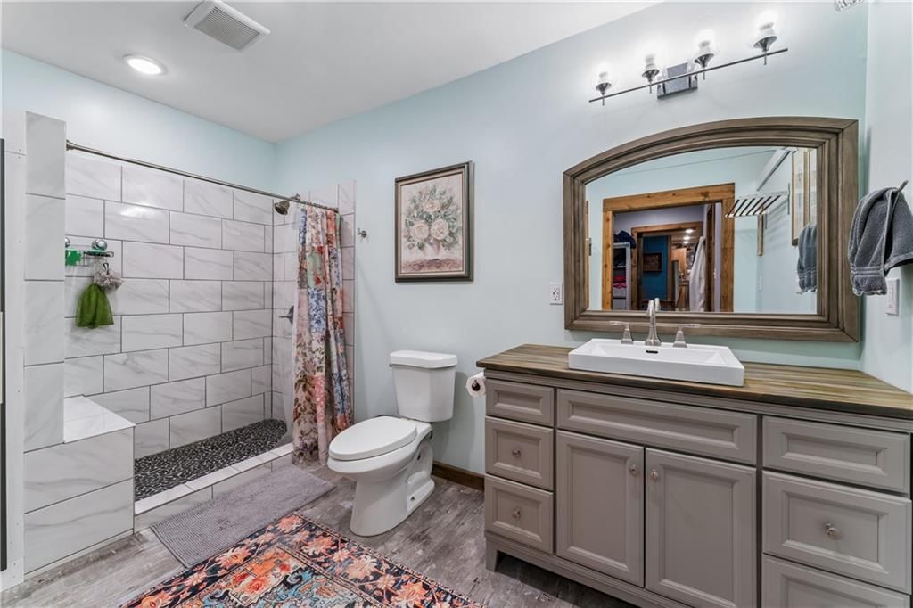 2 W Piankashaw Street — photo 47
