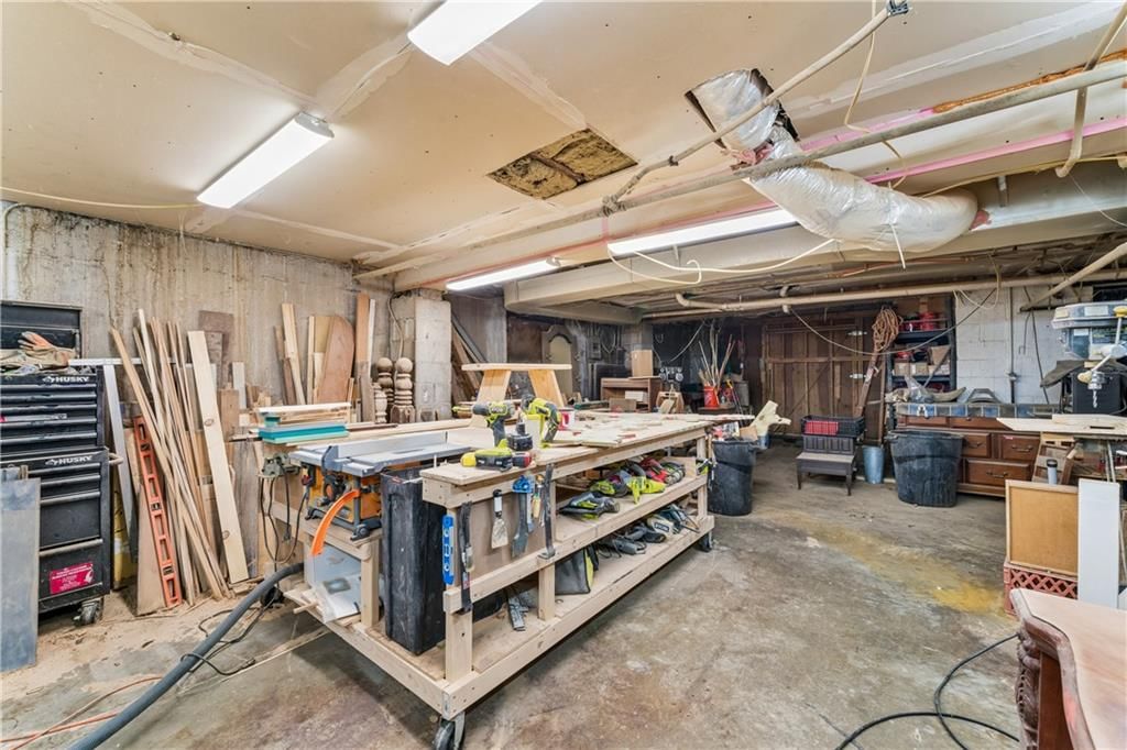 2 W Piankashaw Street — photo 57