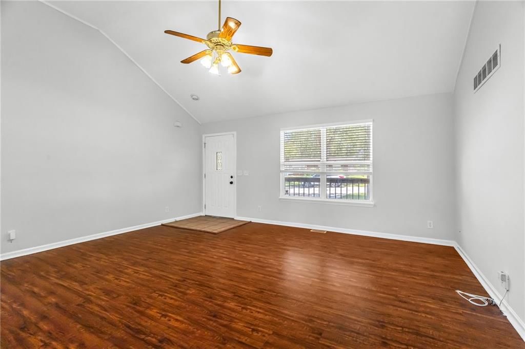 5702 N Highland Avenue — photo 6
