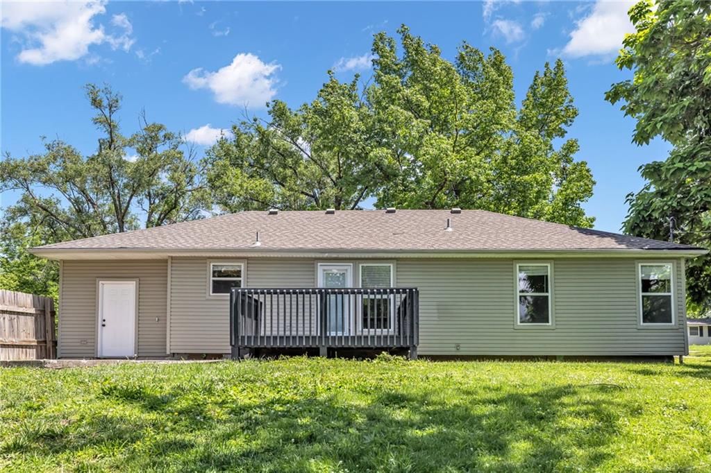 5702 N Highland Avenue — photo 24