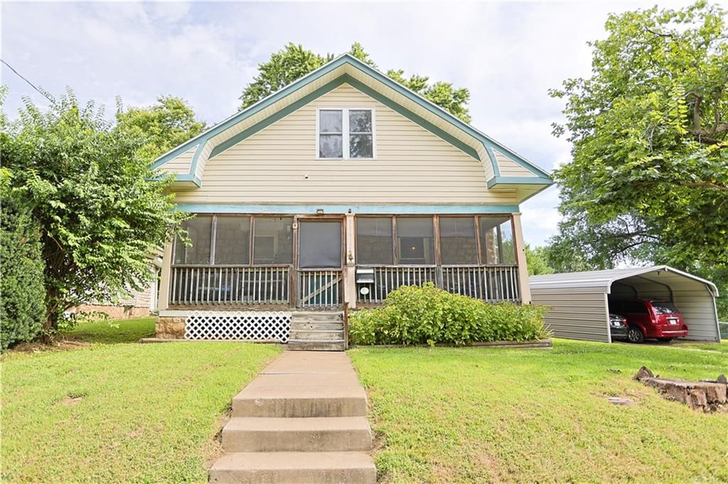 11612 Hackett Street — photo 1