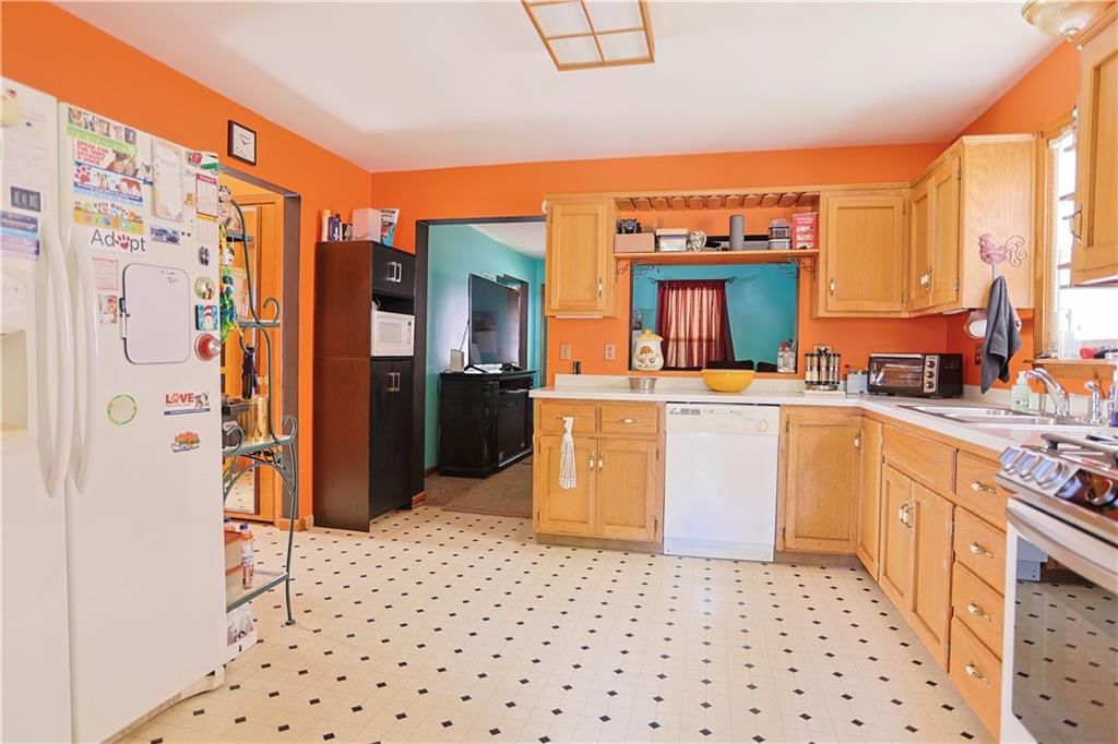 11612 Hackett Street — photo 13