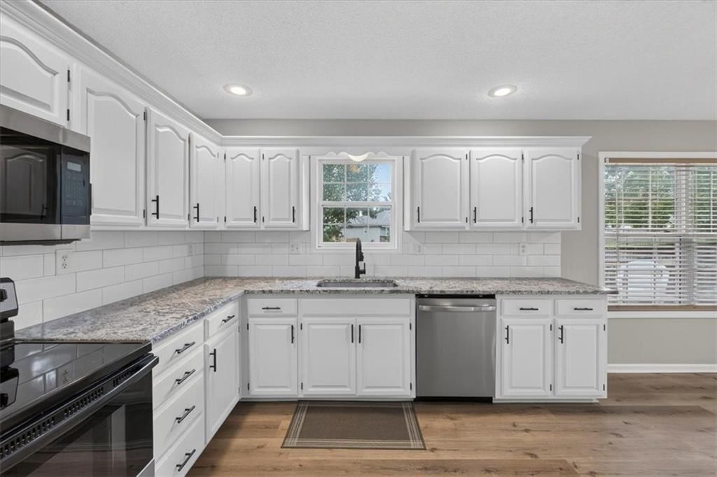 500 SE Alger Drive — photo 6
