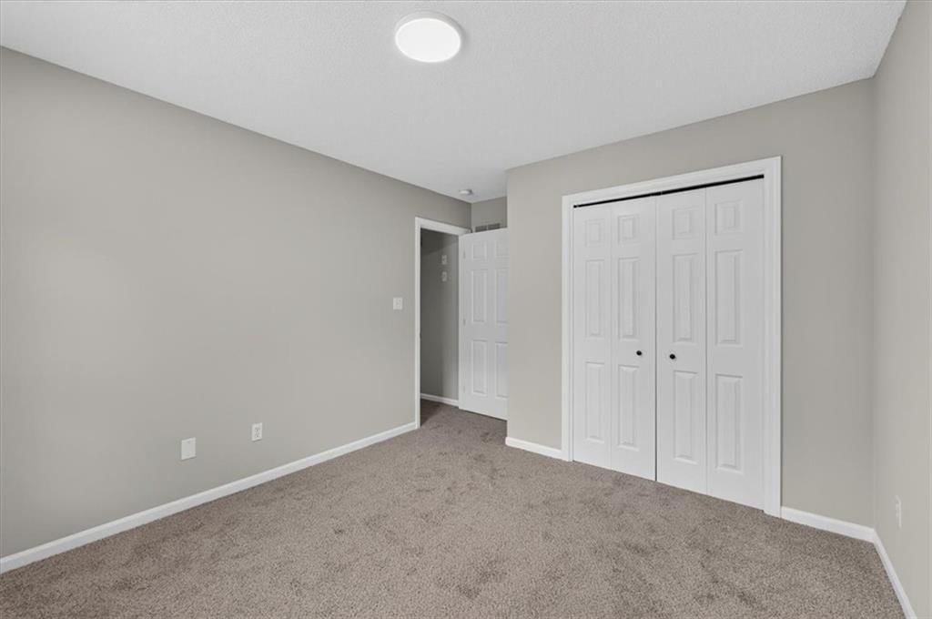 500 SE Alger Drive — photo 22