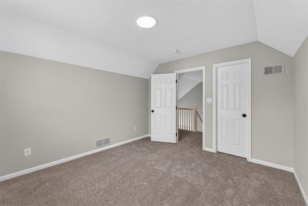 500 SE Alger Drive — photo 29