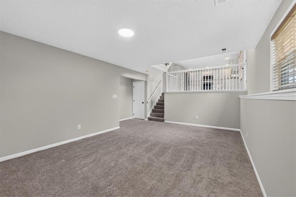 500 SE Alger Drive — photo 31
