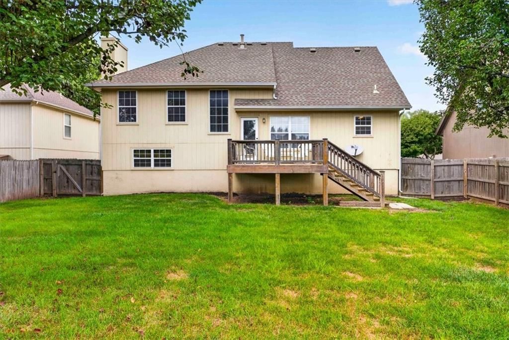 500 SE Alger Drive — photo 36