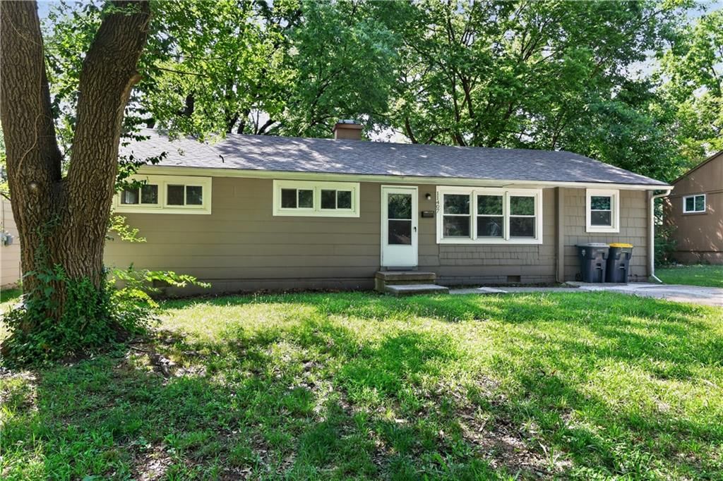11407 Richmond Avenue — photo 2