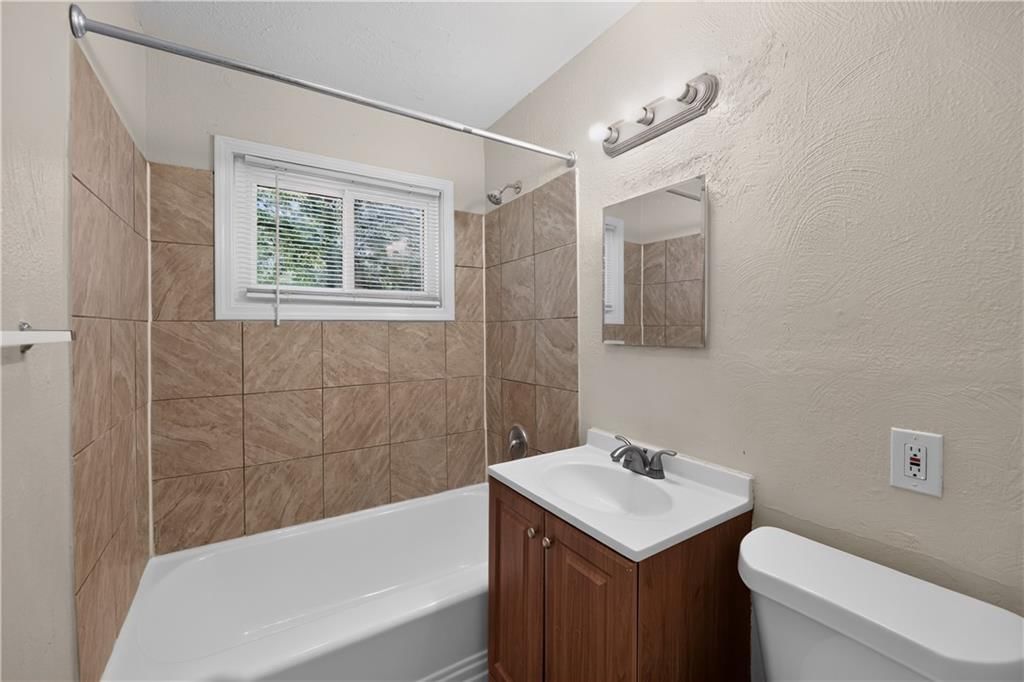 11407 Richmond Avenue — photo 25