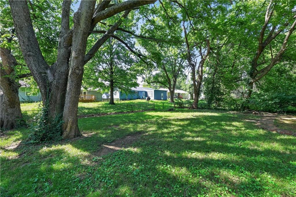 11407 Richmond Avenue — photo 31
