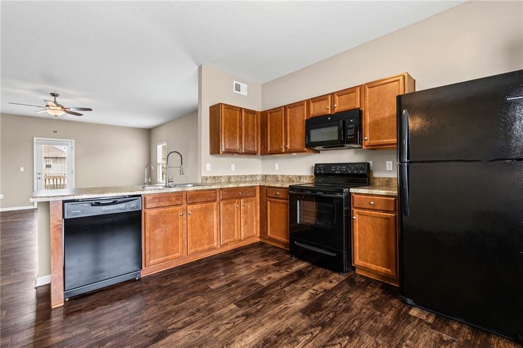 26186 W 141st Court — photo 9