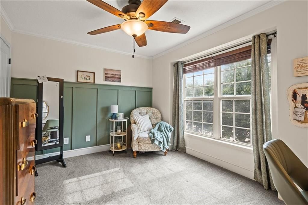 Photo 19 of 44 - 2804 SE BINGHAM Place, Lee's Summit, MO 64063