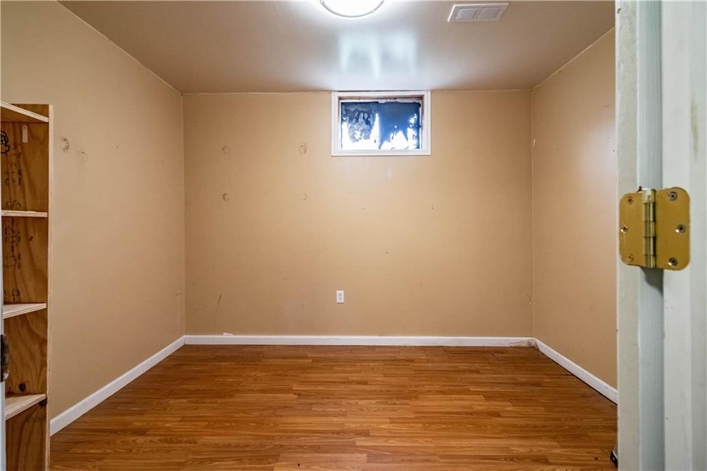 105 Hardy Street — photo 24