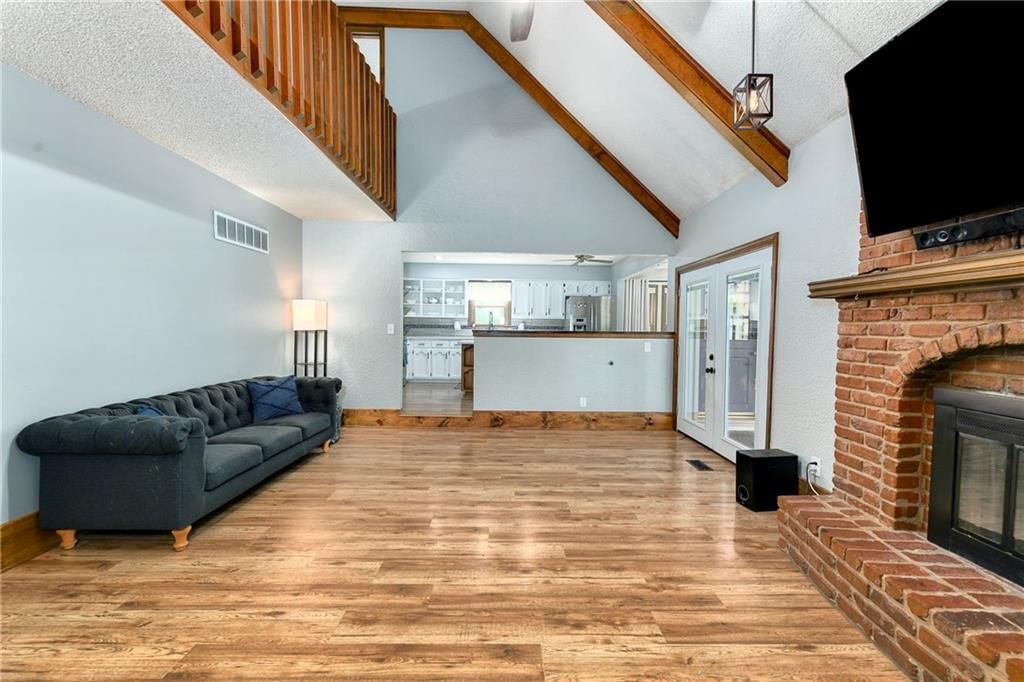 1100 SW 44th Street — photo 9