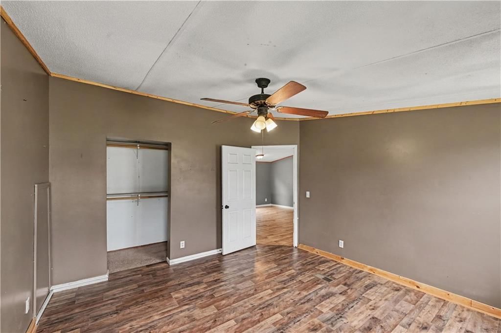 602 Ratz Street — photo 12