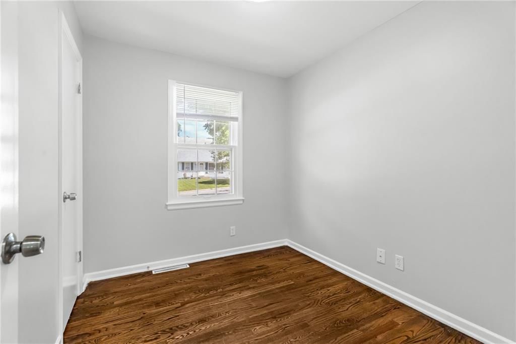 5015 NE 44th Street — photo 11