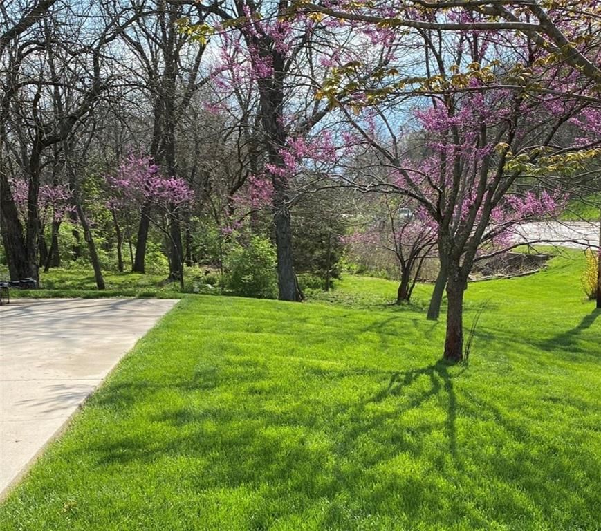 3323 S Prescott Avenue — photo 41