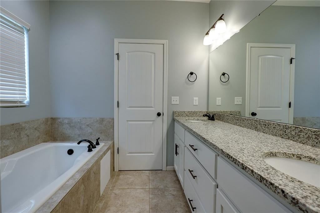 1115 SW 8th Street — photo 29