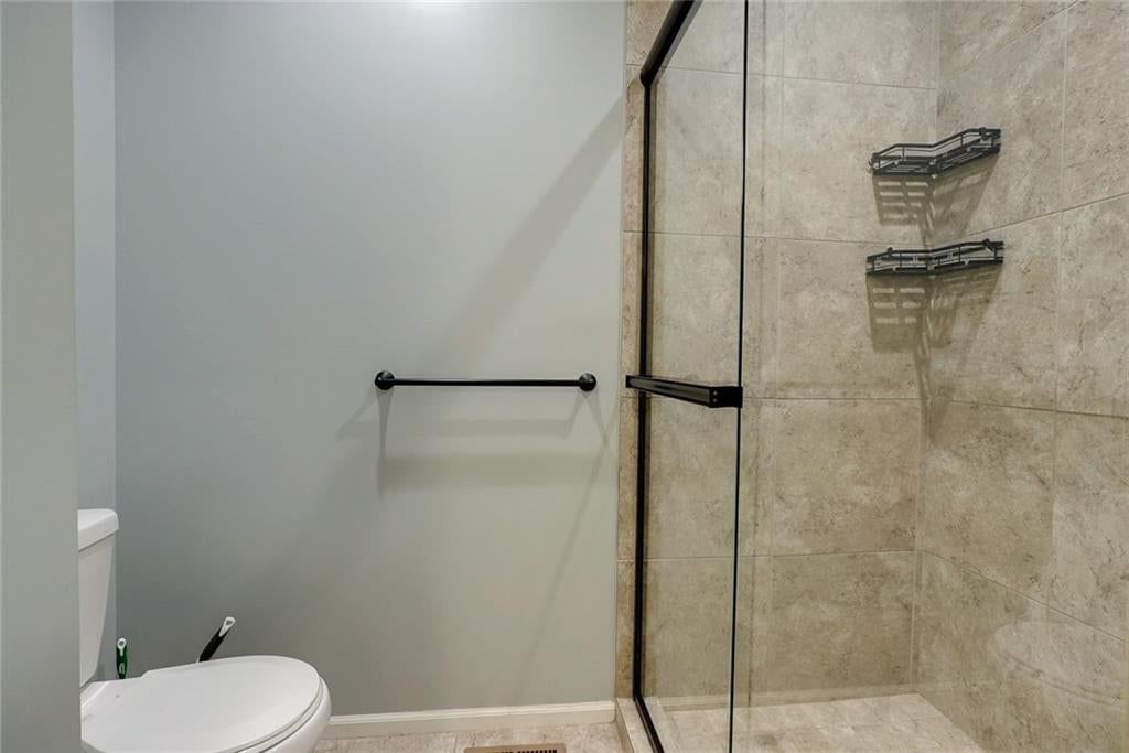 1115 SW 8th Street — photo 30