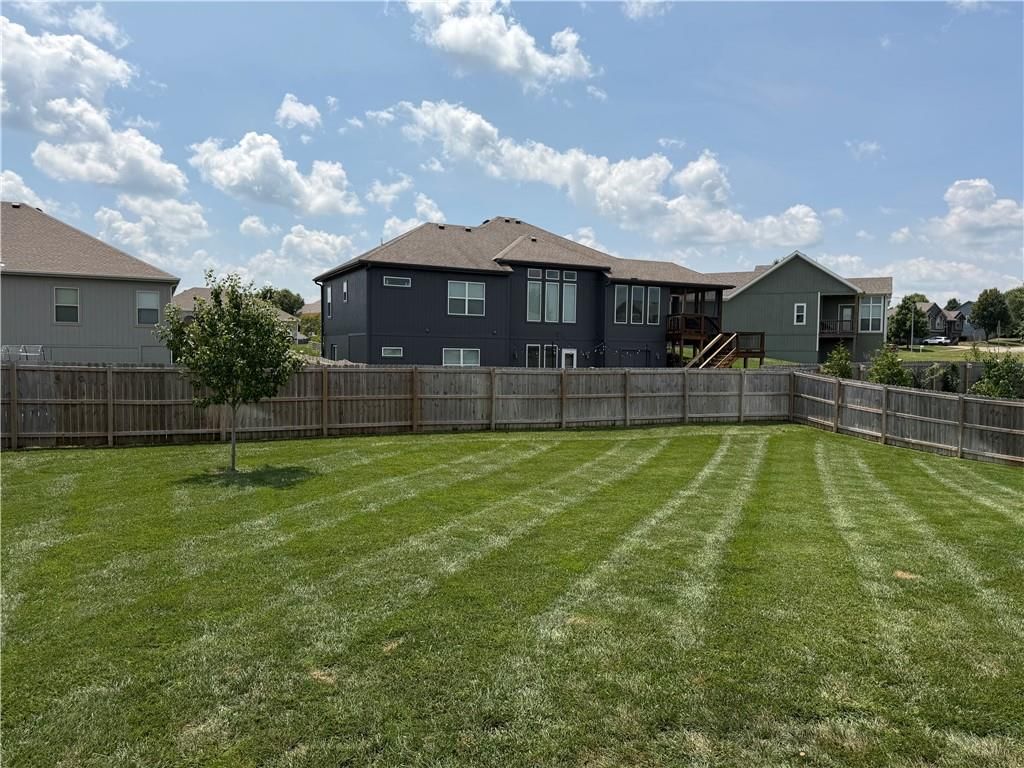 1115 SW 8th Street — photo 44