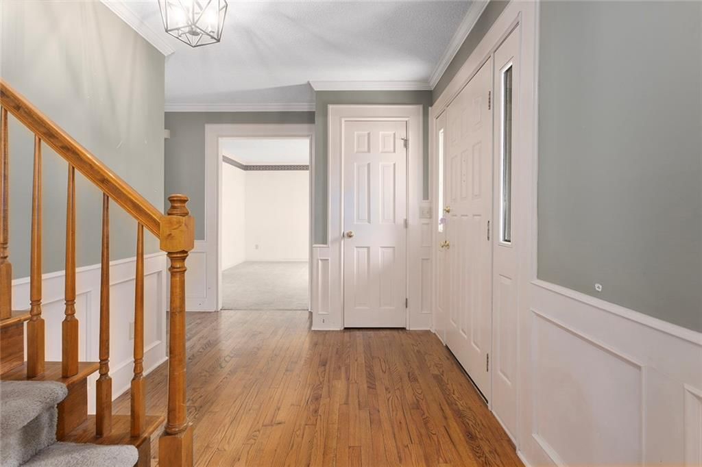 10525 Bluejacket Street — photo 3