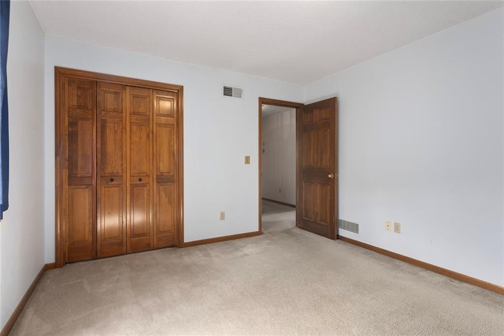 10525 Bluejacket Street — photo 22