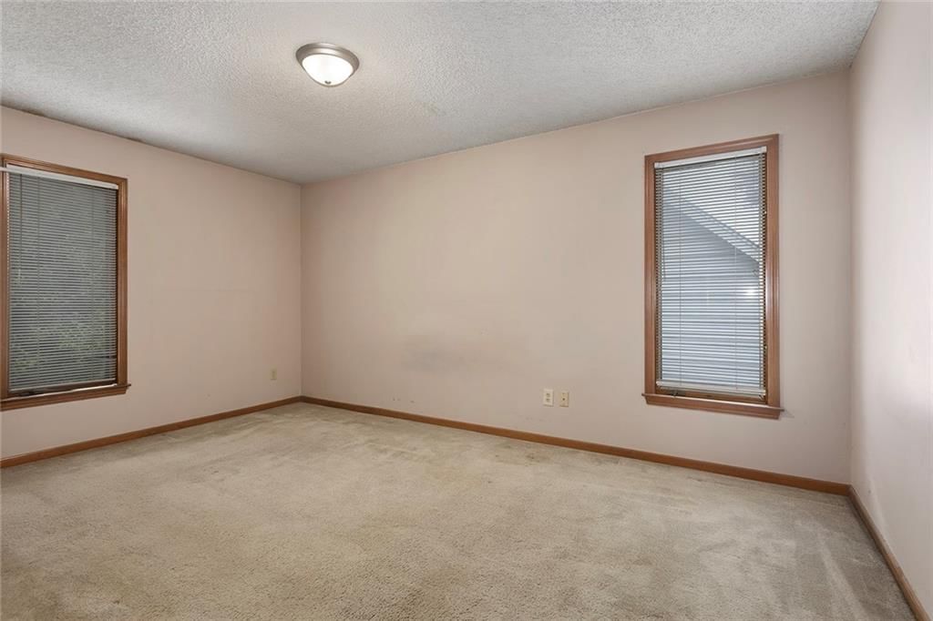 10525 Bluejacket Street — photo 23