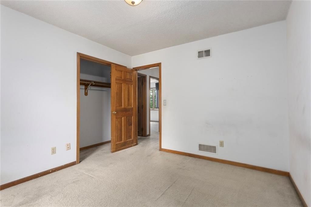 10525 Bluejacket Street — photo 26