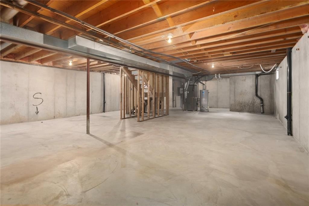 10525 Bluejacket Street — photo 35