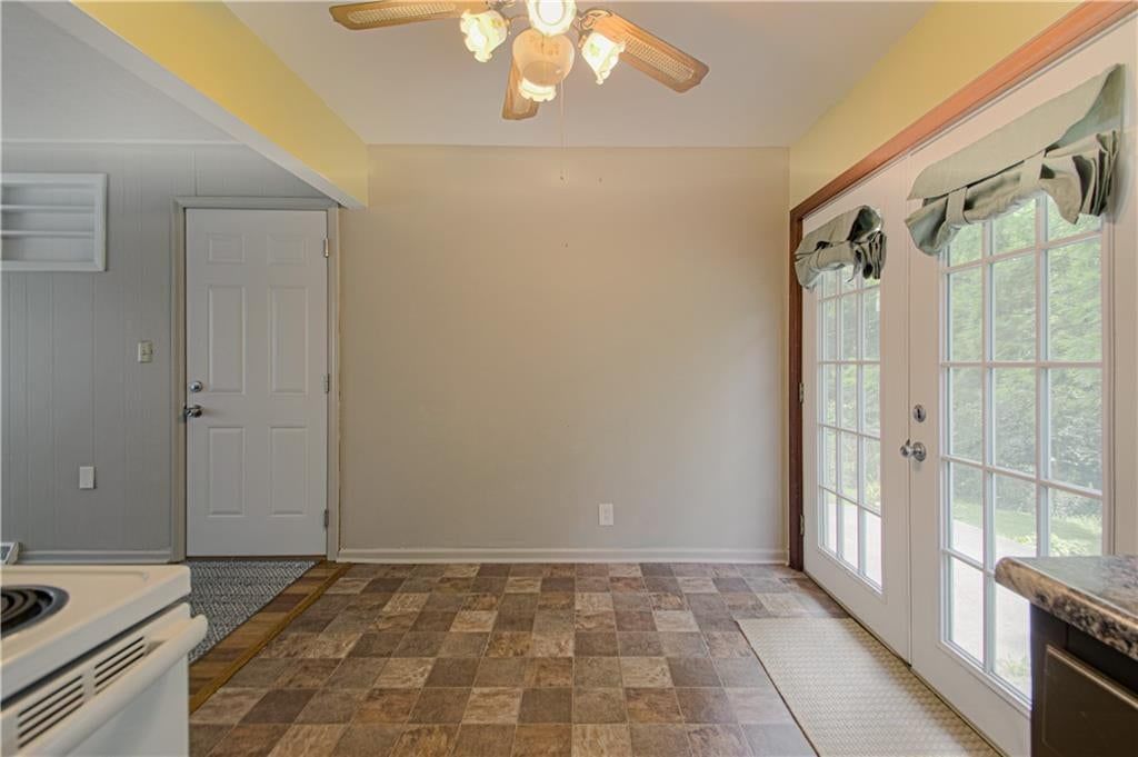 820 S Main Street — photo 10