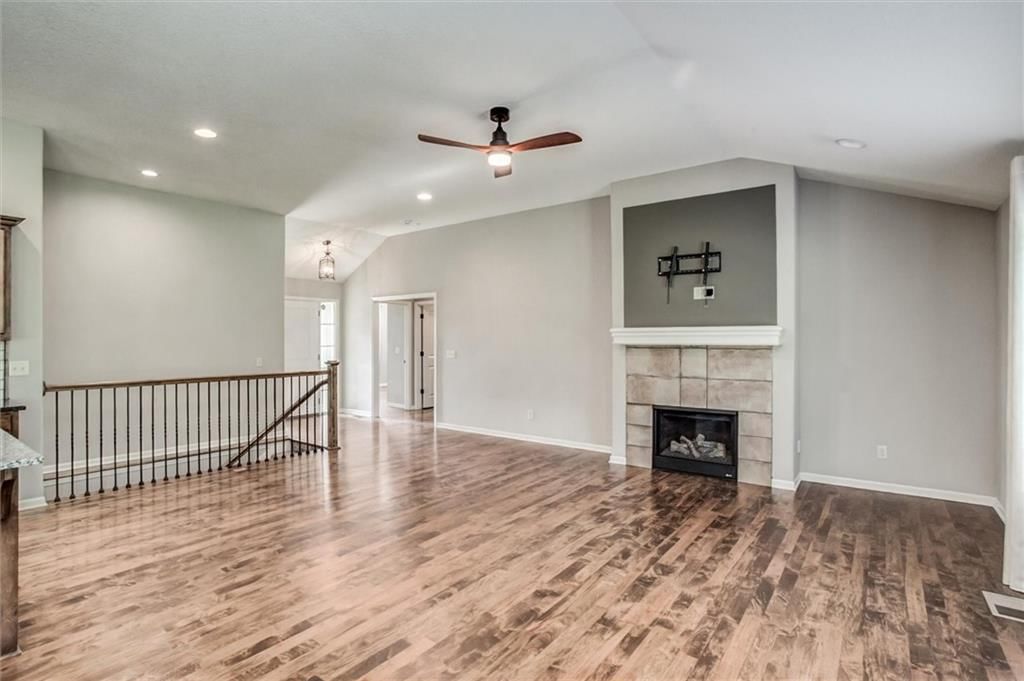 6200 Green Hills Lane — photo 9