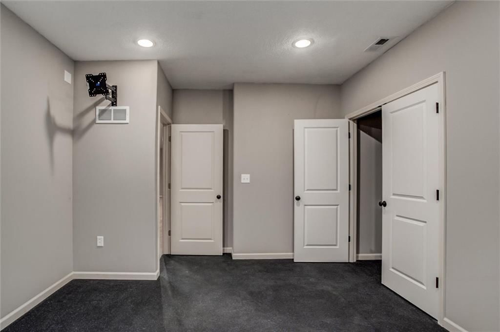 6200 Green Hills Lane — photo 30