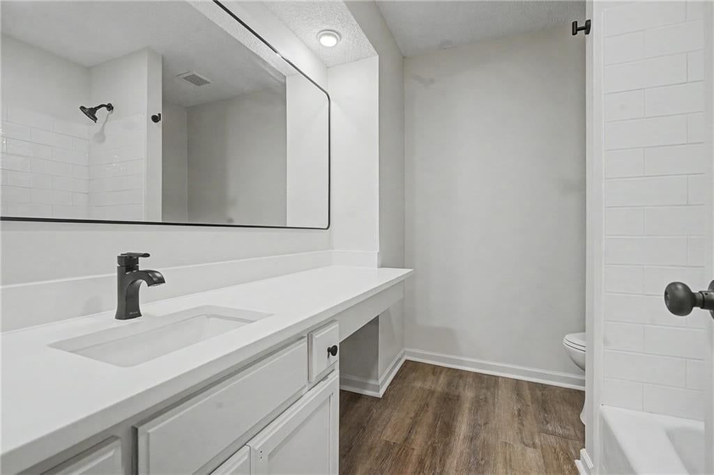 7232 N Askew Avenue — photo 18