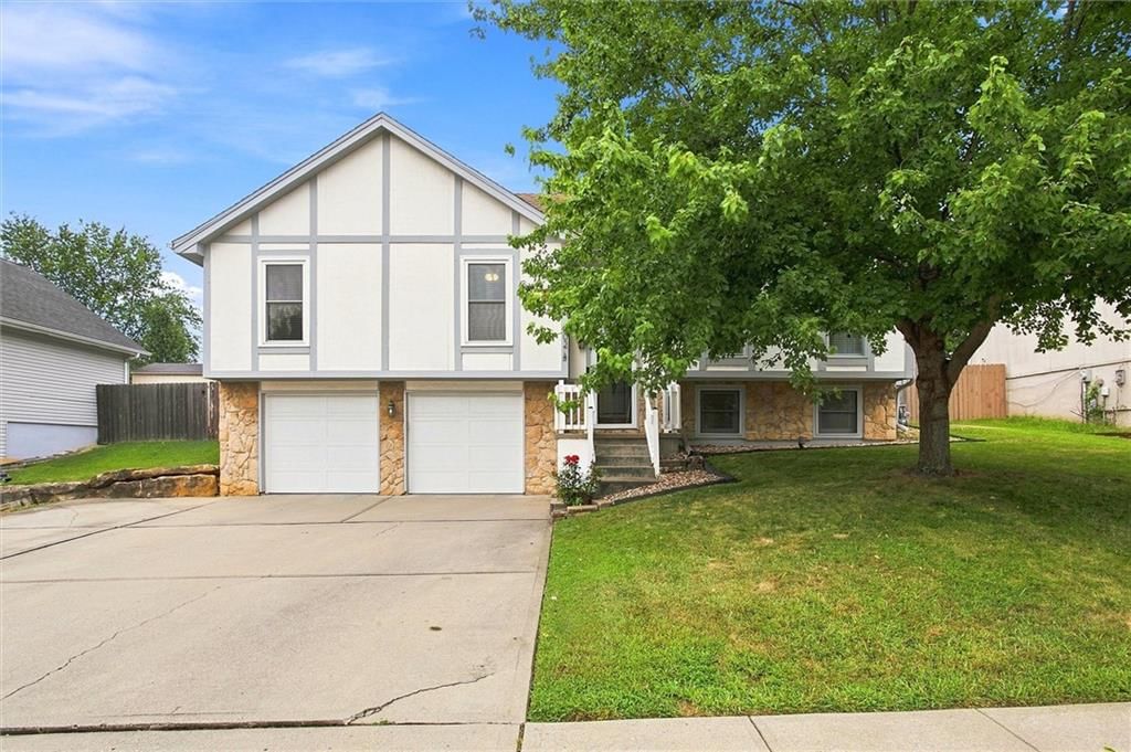 502 NW 72nd Terrace, Kansas City, MO