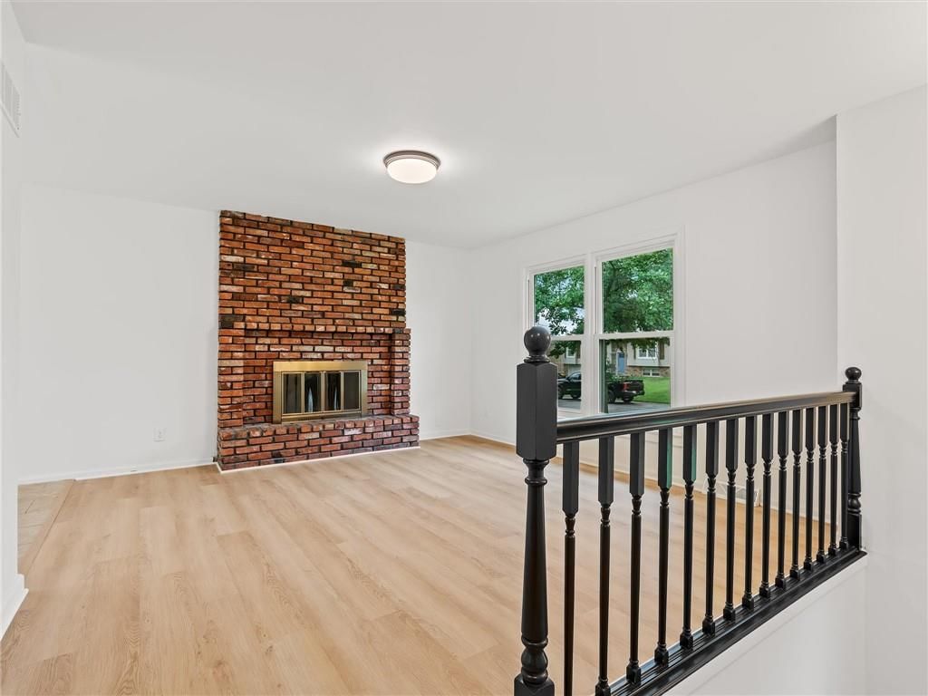 1229 Michele Drive — photo 2
