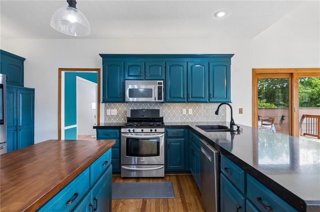12823 Perry st Street — photo 10