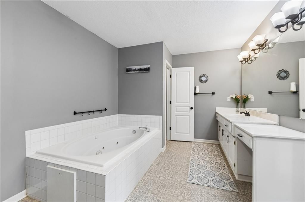 12823 Perry st Street — photo 18