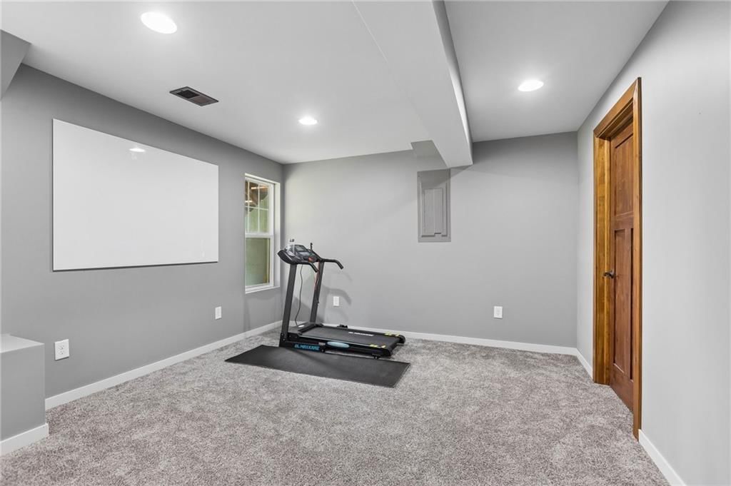 12823 Perry st Street — photo 35