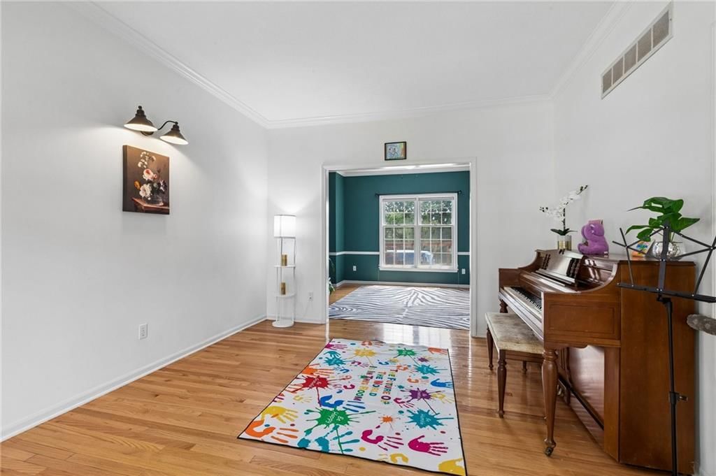 12823 Perry st Street — photo 37