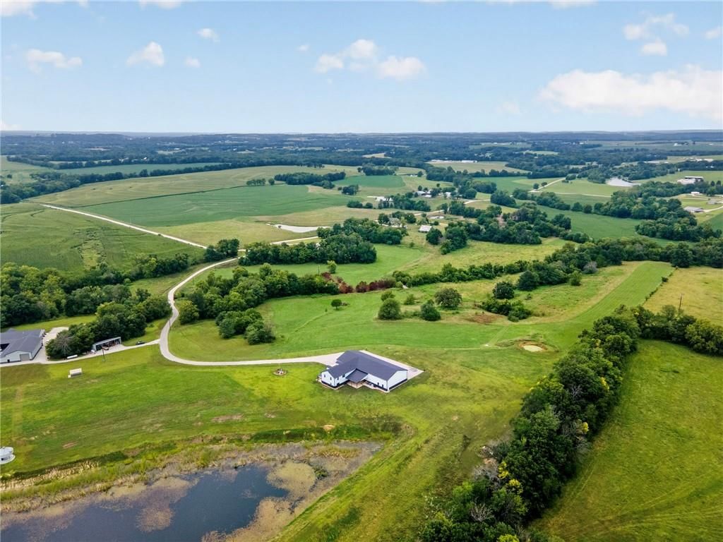 10782 Starr School Road — photo 43