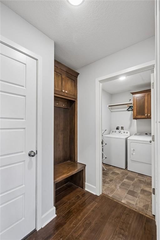 10533 N Randolph Avenue — photo 16