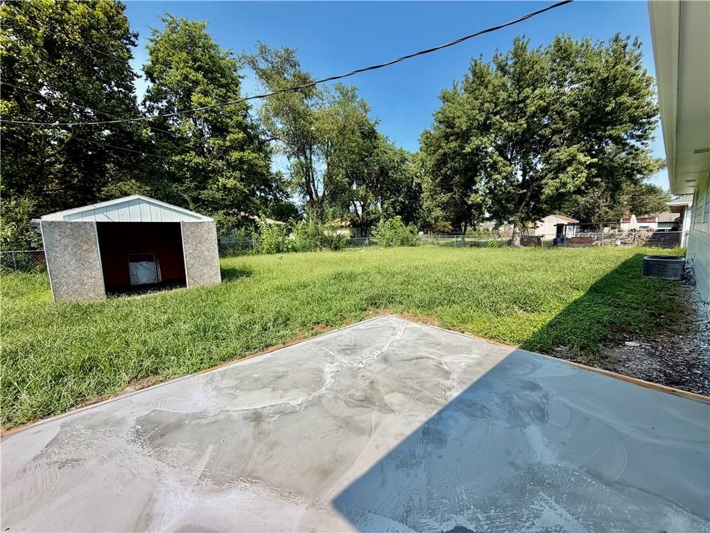 502 JENNIFER Lane — photo 18