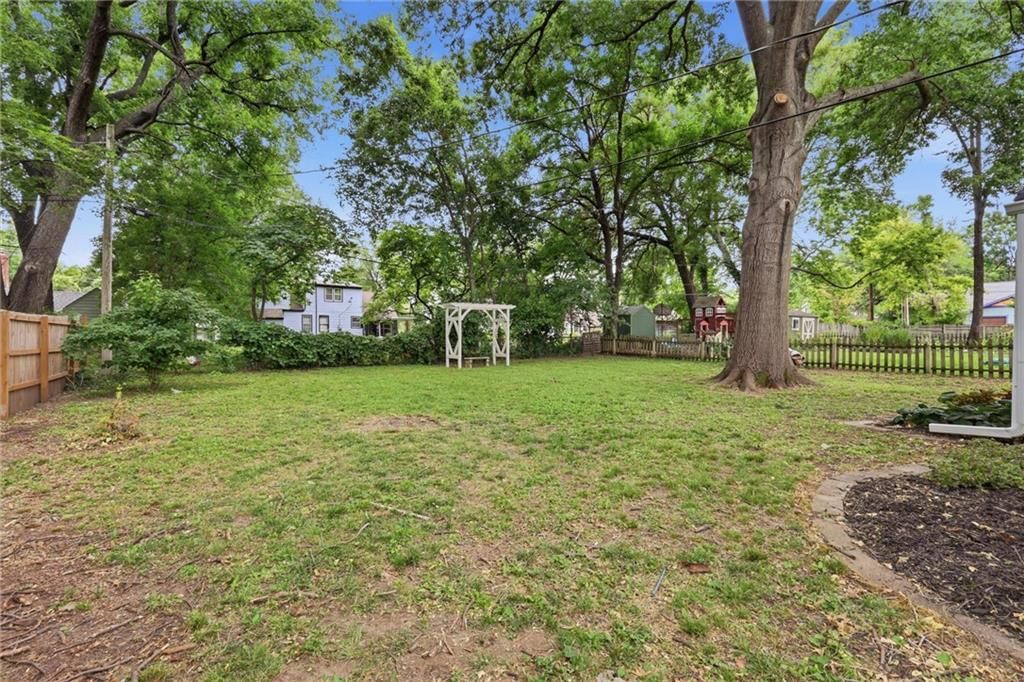 5310 Russell Street — photo 30